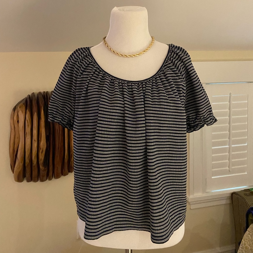 Madewell texture and thread top